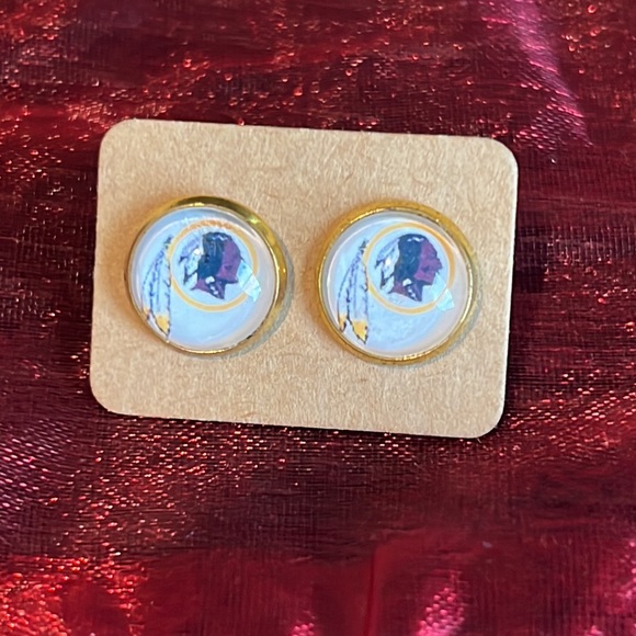 Washington Redskins Button Earrings - Picture 3 of 3